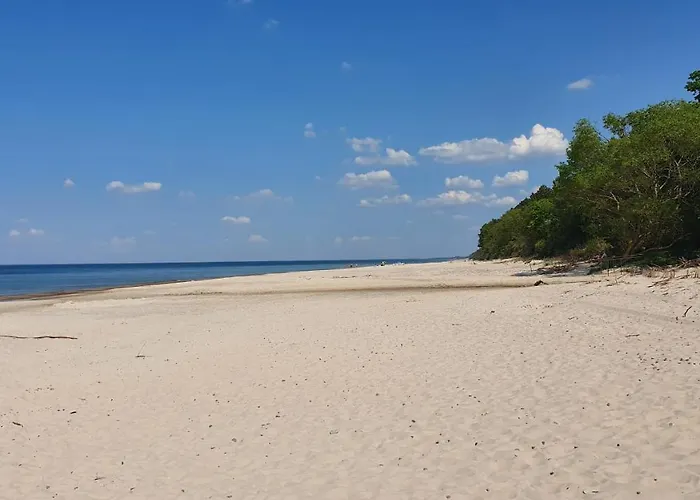 Lazur منزل للإقامة *